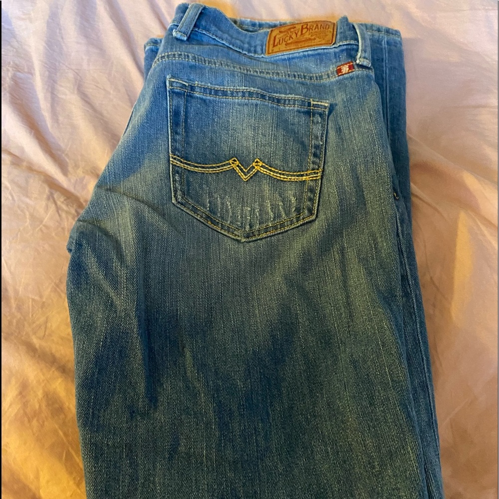 Lucky Jeans